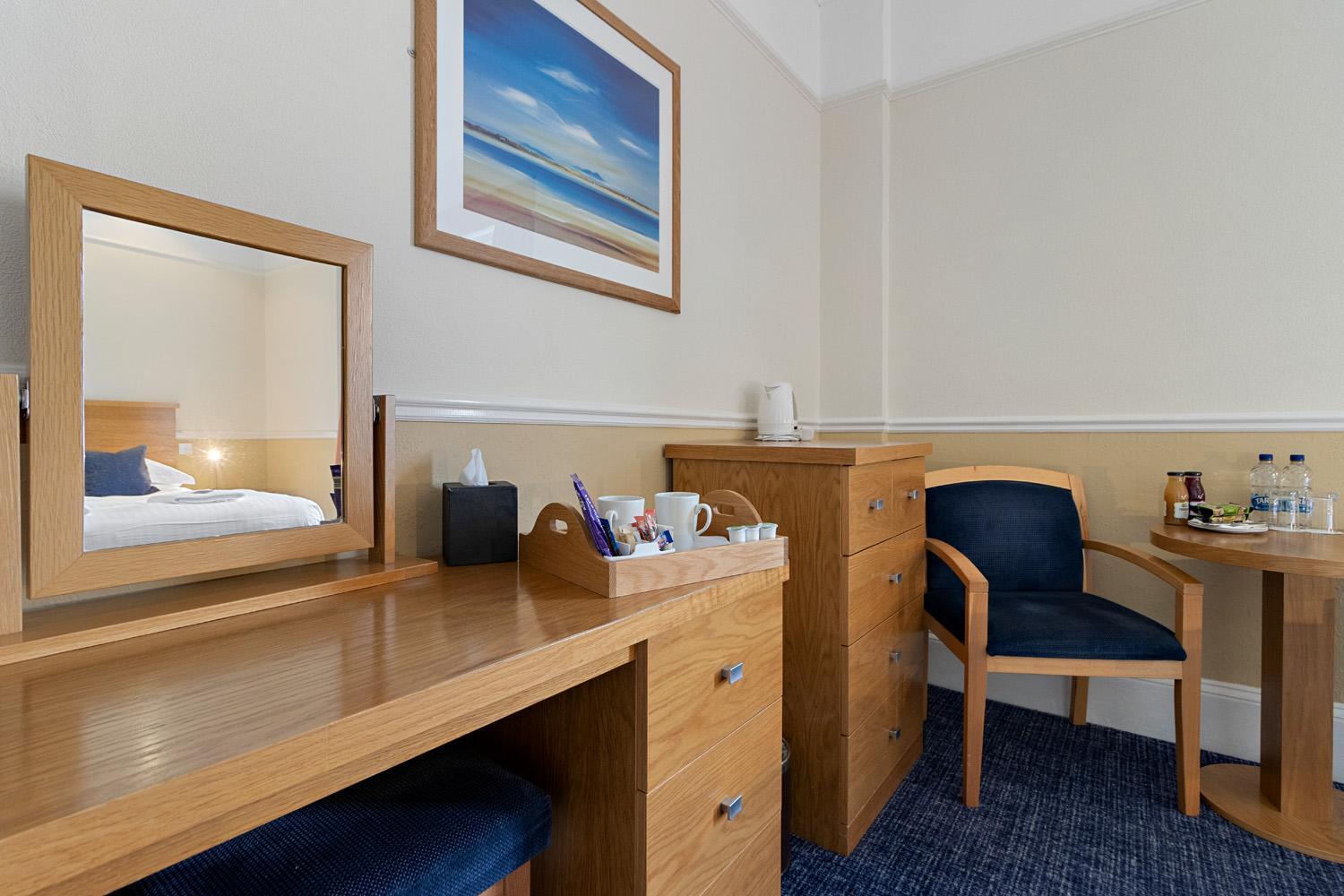 Babbacombe Royal Hotel And Carvery Торки Экстерьер фото
