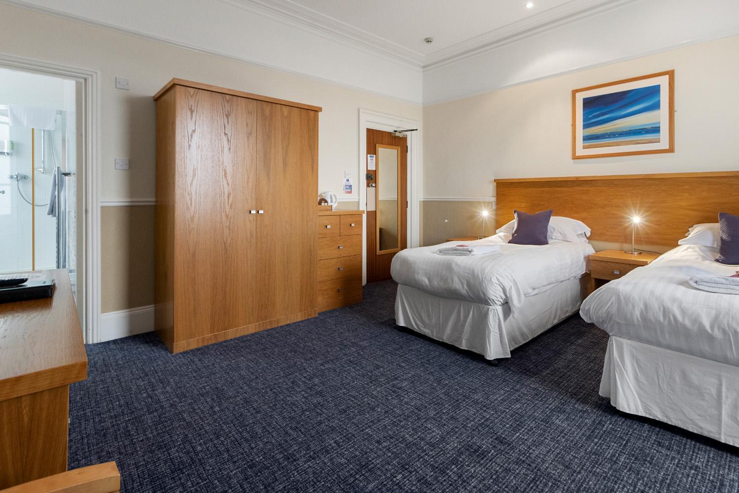 Babbacombe Royal Hotel And Carvery Торки Экстерьер фото