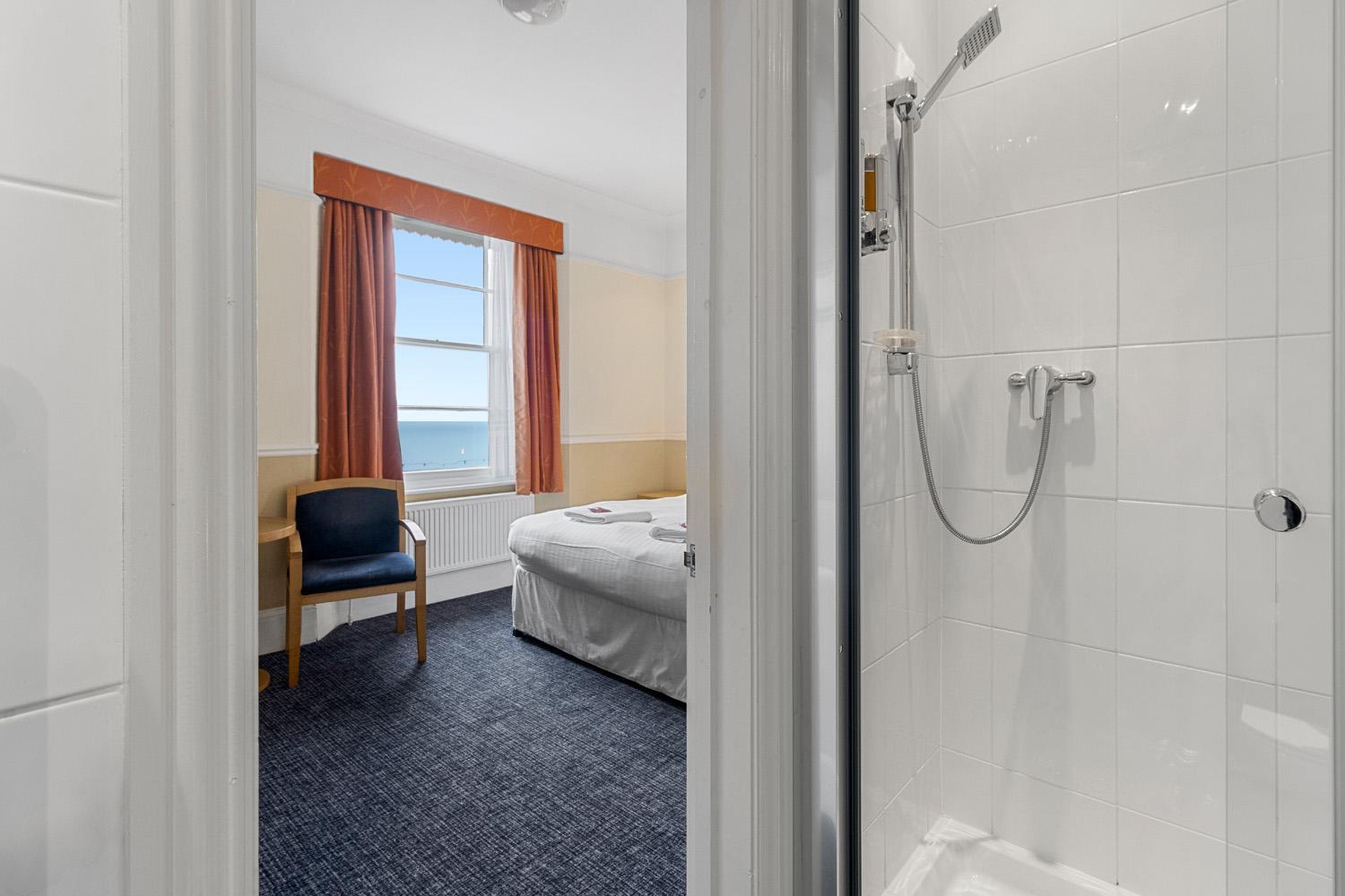Babbacombe Royal Hotel And Carvery Торки Экстерьер фото