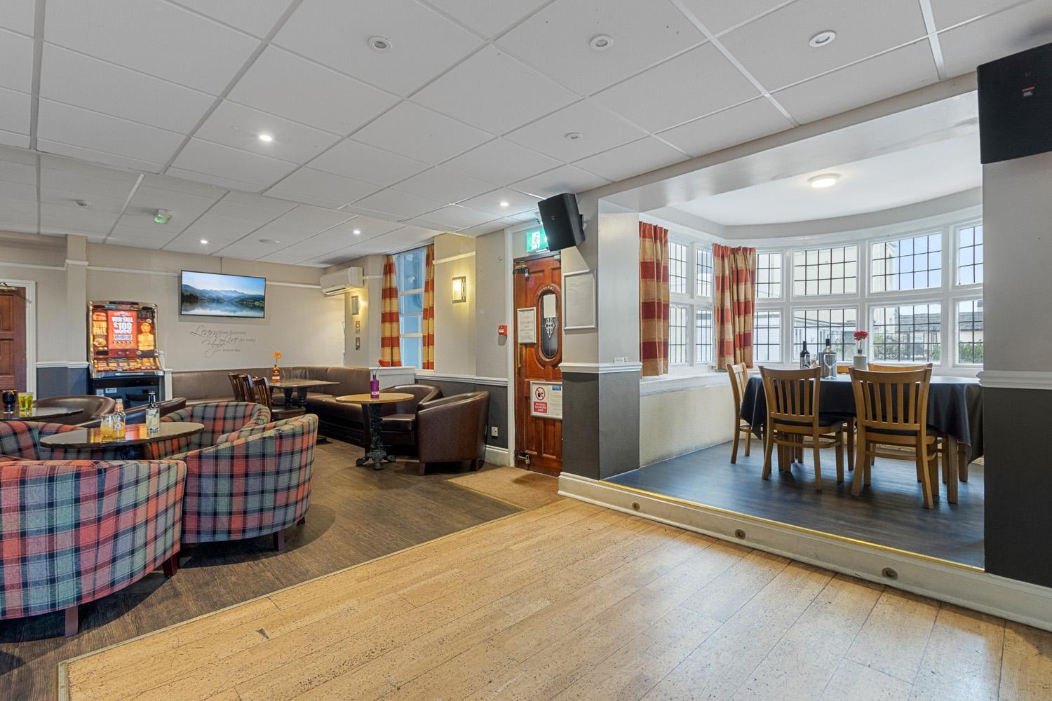 Babbacombe Royal Hotel And Carvery Торки Экстерьер фото